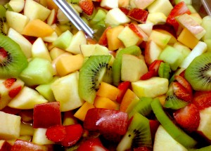 efty.net_wp_content_uploads_2014_07_Fruit_salad_300x215.jpg