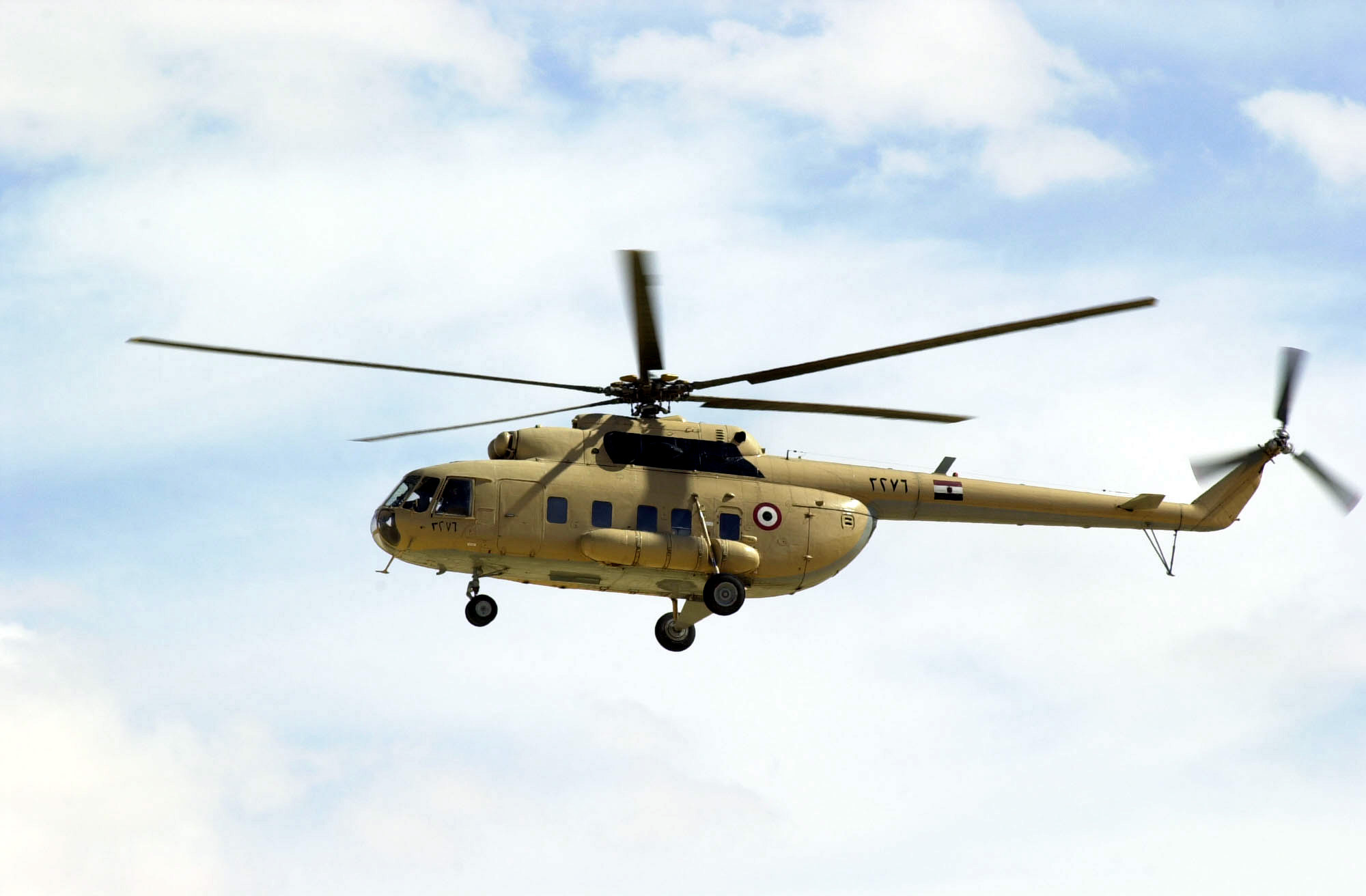 upload.wikimedia.org_wikipedia_commons_8_8c_Egyptian_Mil_Mi_8_Hip_helicopter.JPEG