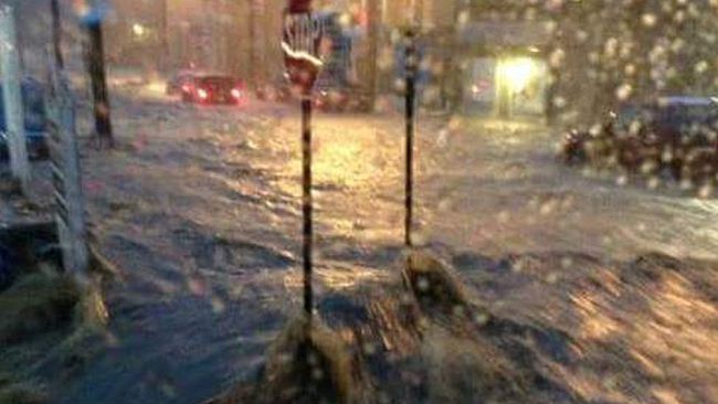 vortex.accuweather.com_adc2004_pub_includes_columns_newsstory_2016_650x366_07310214_flooding2.jpg